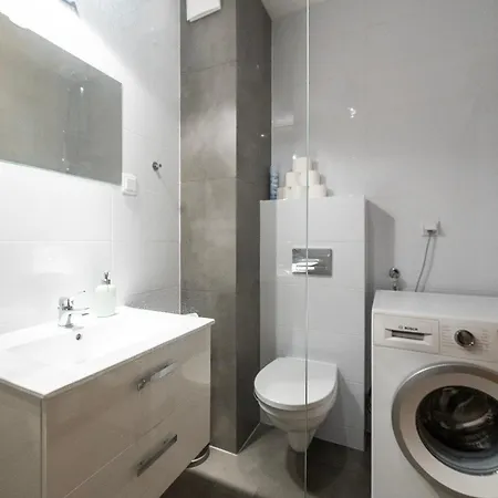 Appartamento Luxury In -11-