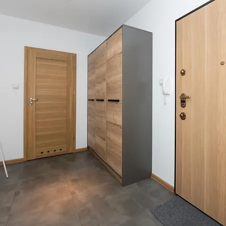 Luxury In -11- Łódź